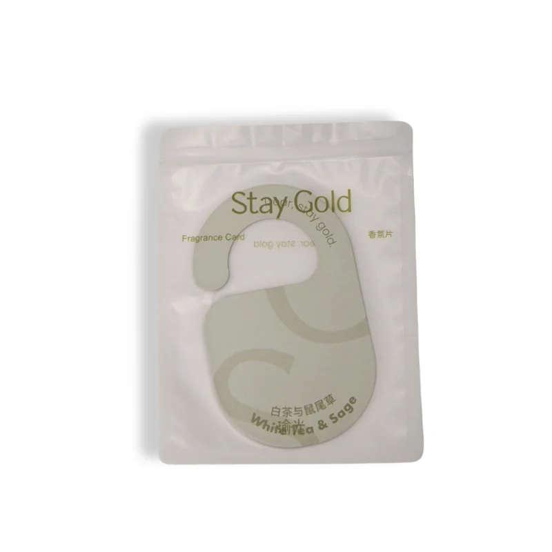 Bao bì túi kín của trà trắng Stay Gold và chất làm mát không khí treo xô thơm